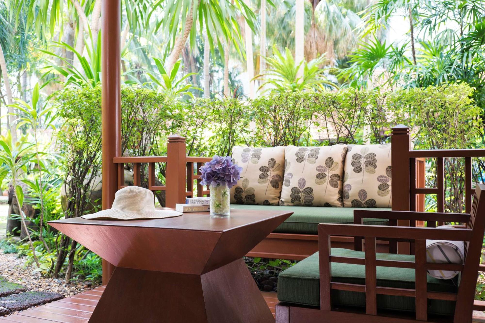 Avani Pattaya Resort Exterior photo